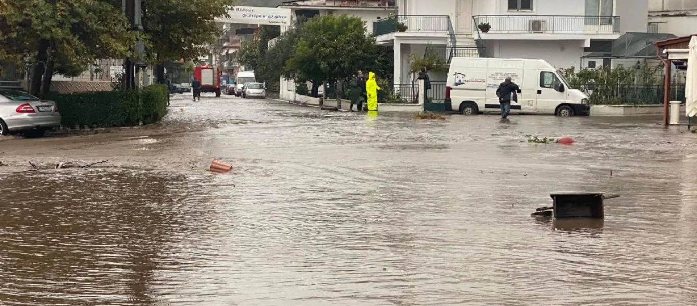 Χαλκιδική: Τα πρώτα ευρήματα των ελέγχων στο νερό, μετά τα κρούσματα γαστρεντερίτιδας